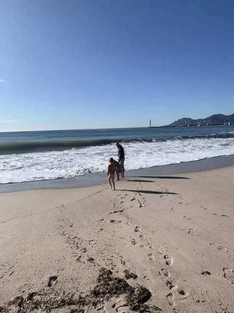 Maison Familiale Varoise à 10 min à Pieds des Plages - Image 1