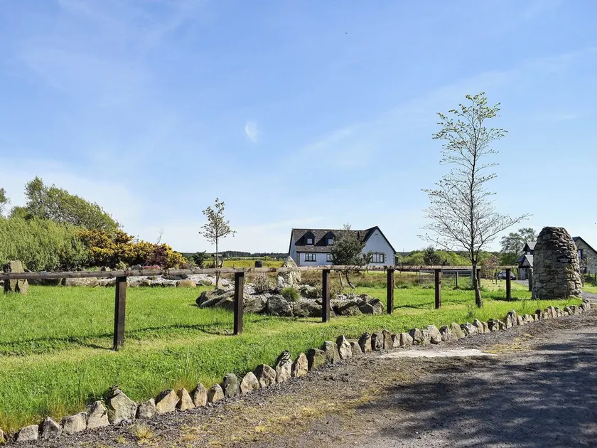 3 chambres à coucher à Bonnybridge, near Falkirk - Image 1