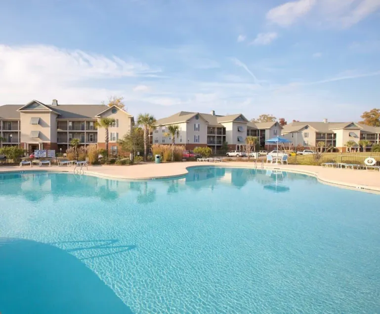 Lakeside Bliss: 3BR Suite at Wyndham Lake Marion - Image 1