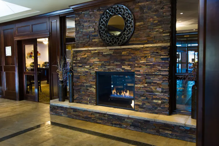 The Kanata Inn Fort Saskatchewan - Image 1