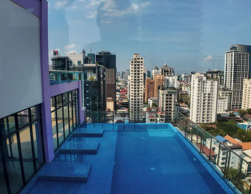 Bolyno Skyline Hotel - Image 1