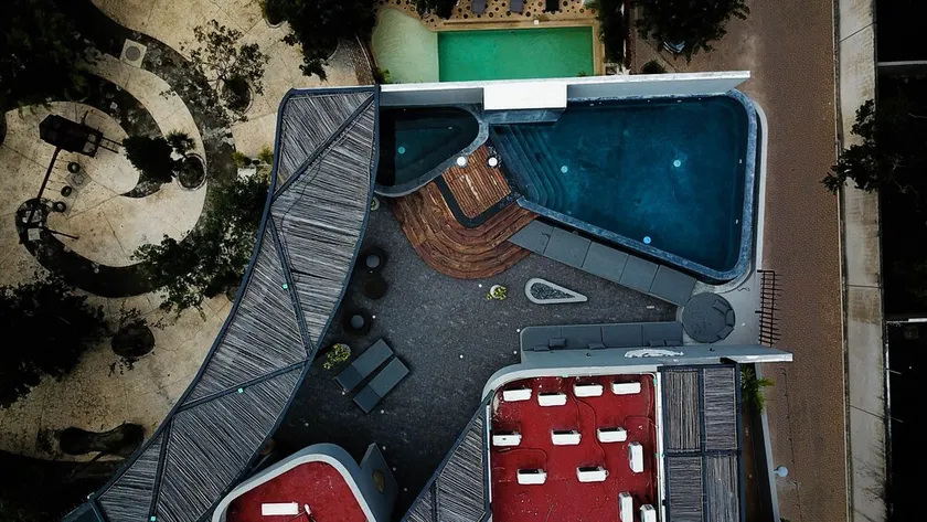 LUXURIOUS 2 STORY PH / PREMIUM AREA / PRIVATE PLUNGE POOL / HEART OF ALDEA ZAMA - Image 1