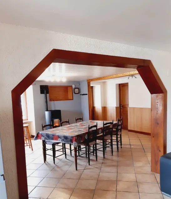 Country house in the heart of Auvergne - Image 1