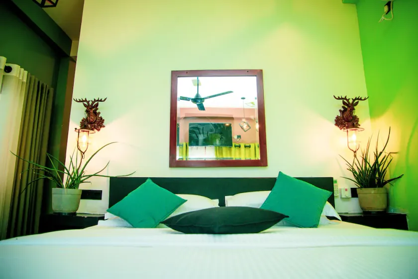 5km away from Katunayka Airport Expressway! with Amazing Lagoon Food - Image 1