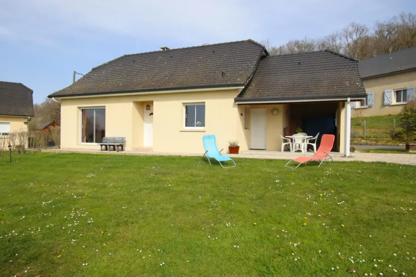 CHEZ BIELSA 1 - ESPOEY - Image 1