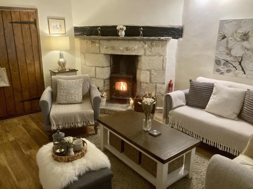 Cosy Cotswold Cottage, in the heart of historic Winchcombe - Image 1