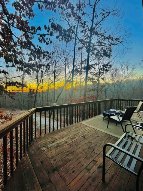 Hideaway Cabin - Image 1