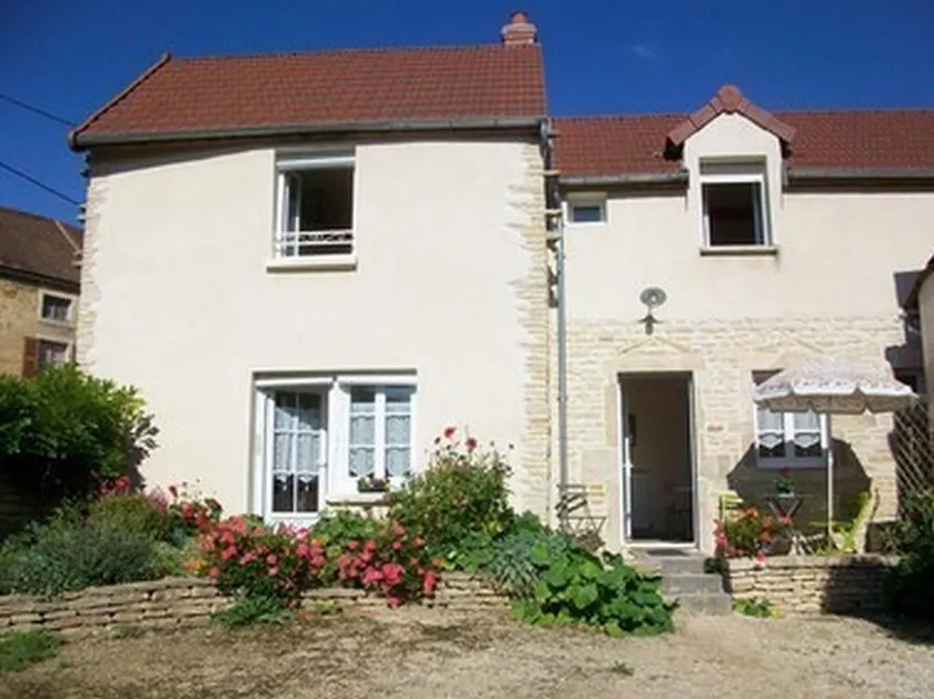 MAGNY LES VILLERS, près de BEAUNE, sur la route des Grands Crus. - Image 1