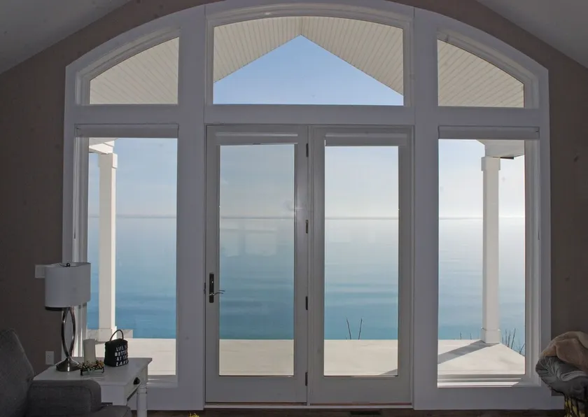 Bliss on the Bluff – Lakefront Views, Private Beach & Sunrises - Image 1