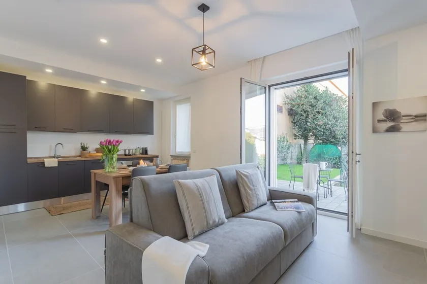 Isola Felice Grandate by Rent All Como - Image 1