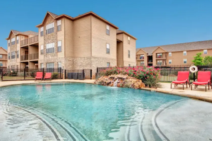 Global Luxury Suites in Abilene Texas - Image 1