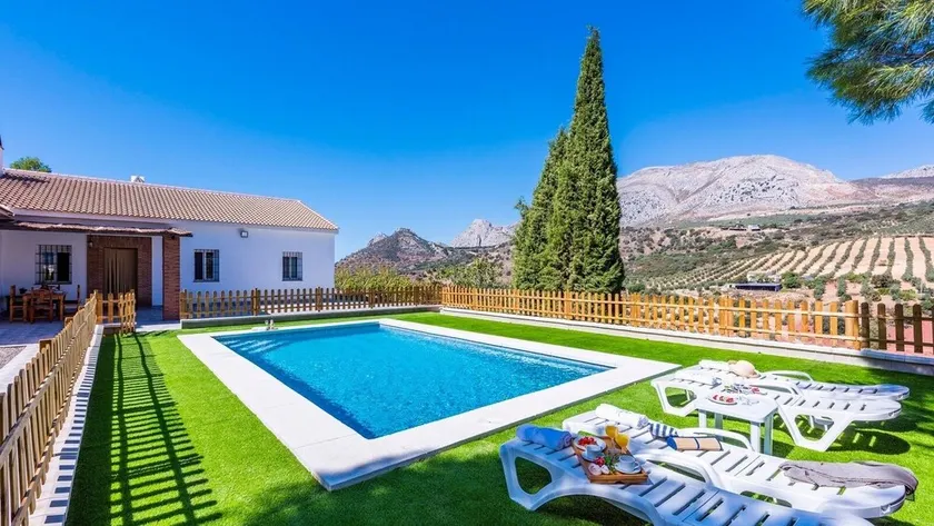 Casa El Olimpo Alora by Ruralidays - Image 1