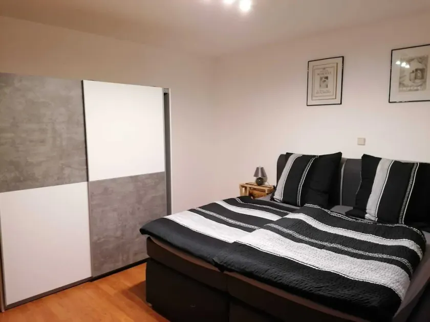 Ferienwohnung 55 m², 1 Schlafzimmer, 1 Wohnzimmer, 1 Küche, 1 Bad, 1 Flur - Image 1