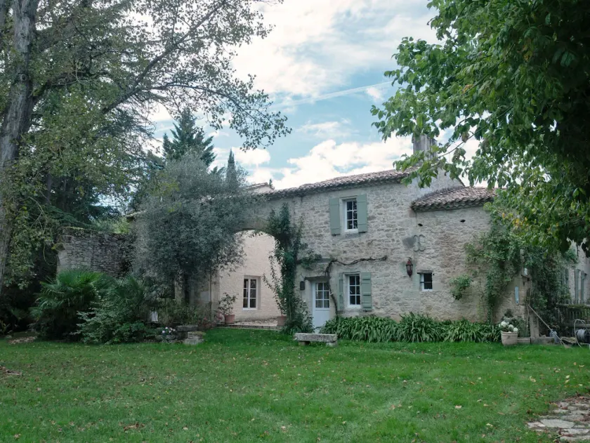 COUNTRY HOME - Image 1