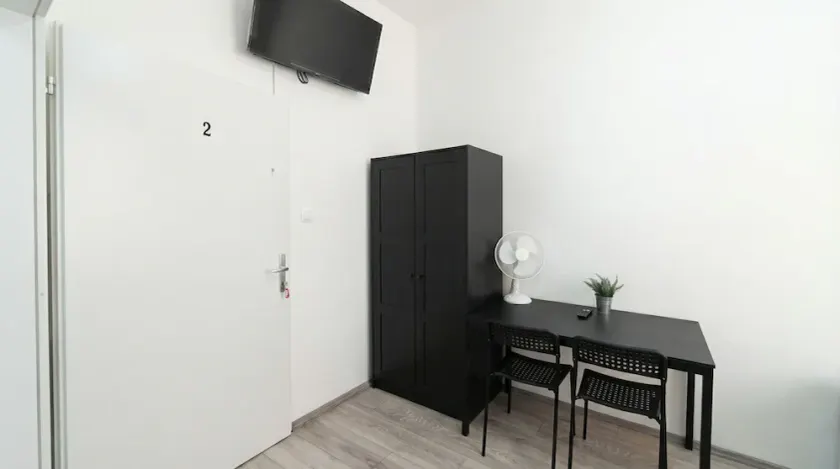 Magnificent 5BR shared Apartment - perfect for Longstays - Image 1