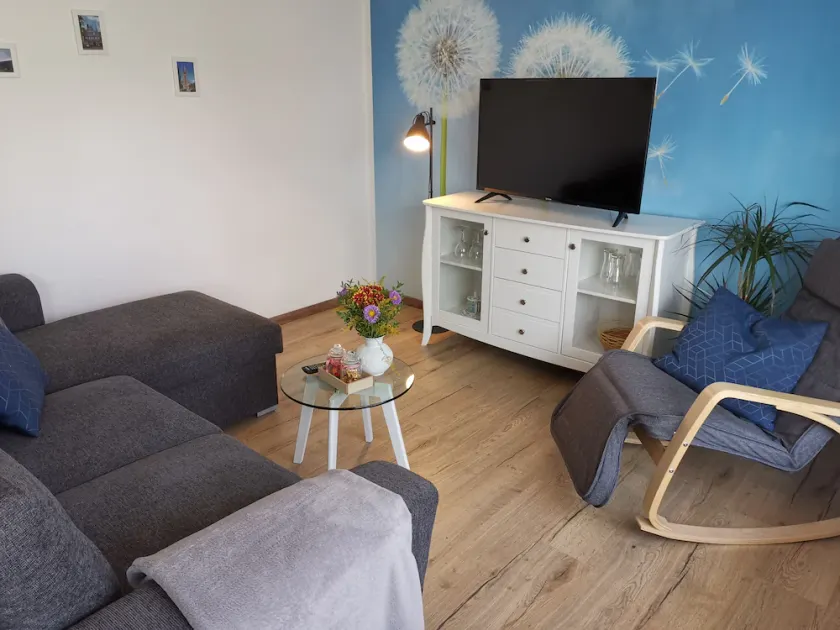 appartamento \"Pusteblume\" recentemente rinnovato nel cuore di Frankenberg - Image 1