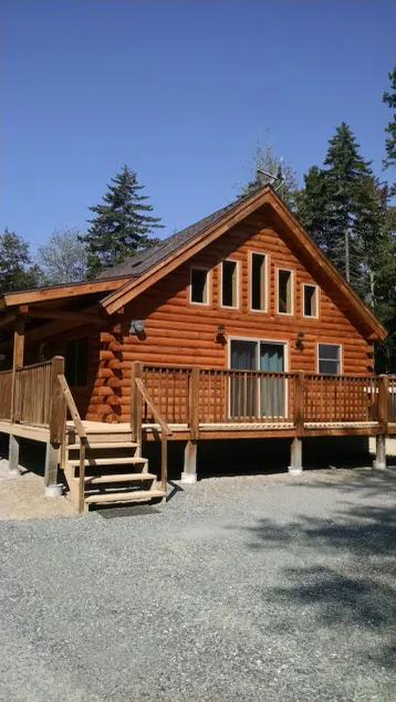 Ny Log Hjem i afsides Lake Ashuelot Estates - Image 1