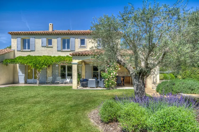 Splendid Provencal Villa with Air-Conditoning, Heated Pool and Outside kitchen - Image 1