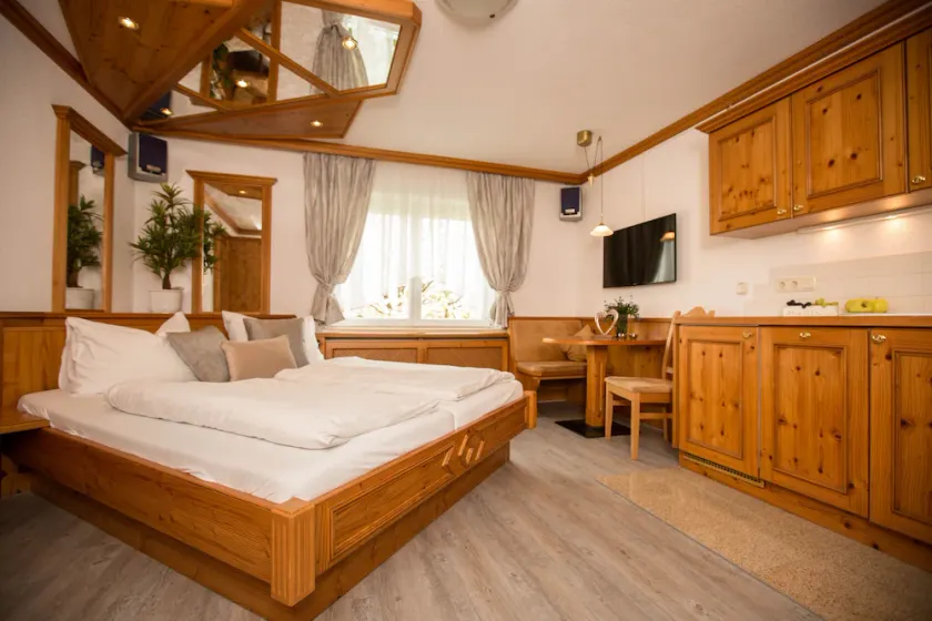 FEWO 3 - de luxe - Pension KNOLL am Attersee - Image 1