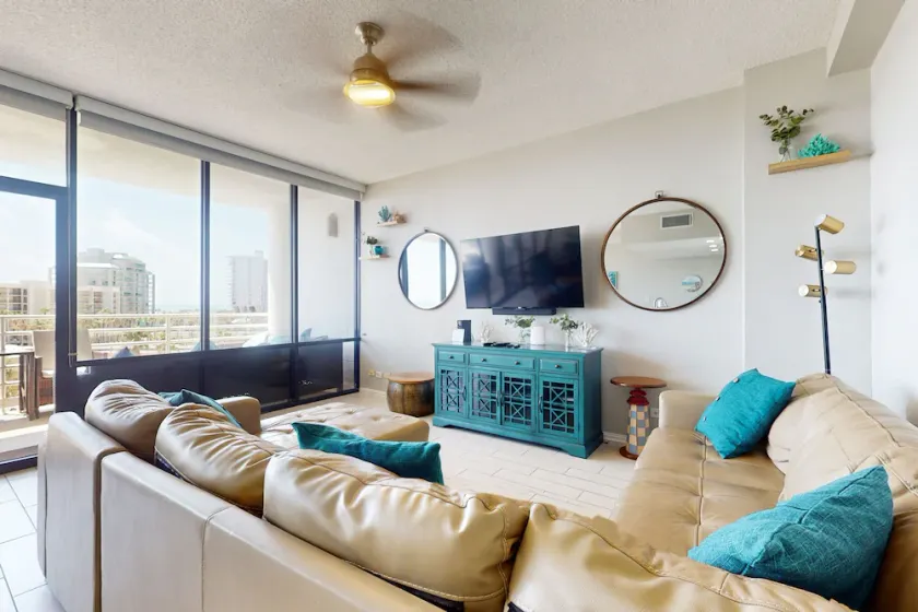 Amazing Beach Side Condo, Gulf and Bay View Balconies | Pools, Tennis & Gym - Image 1
