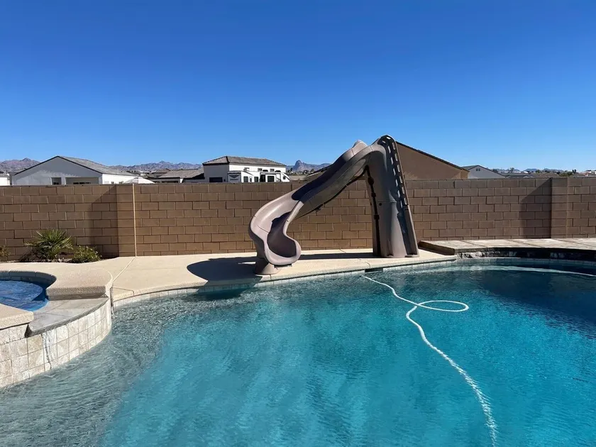 Colorado River Getaway, Resort Pool, Waterslide & Mountain Views - Image 1