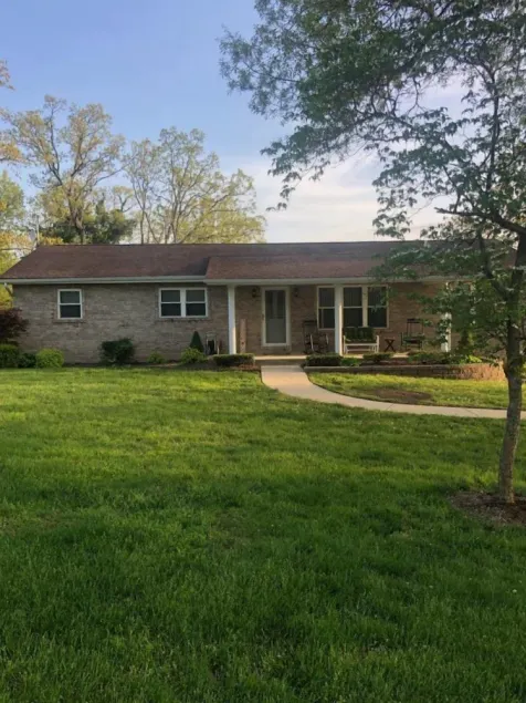 Beautiful Country Getaway **New Listing** - Image 1