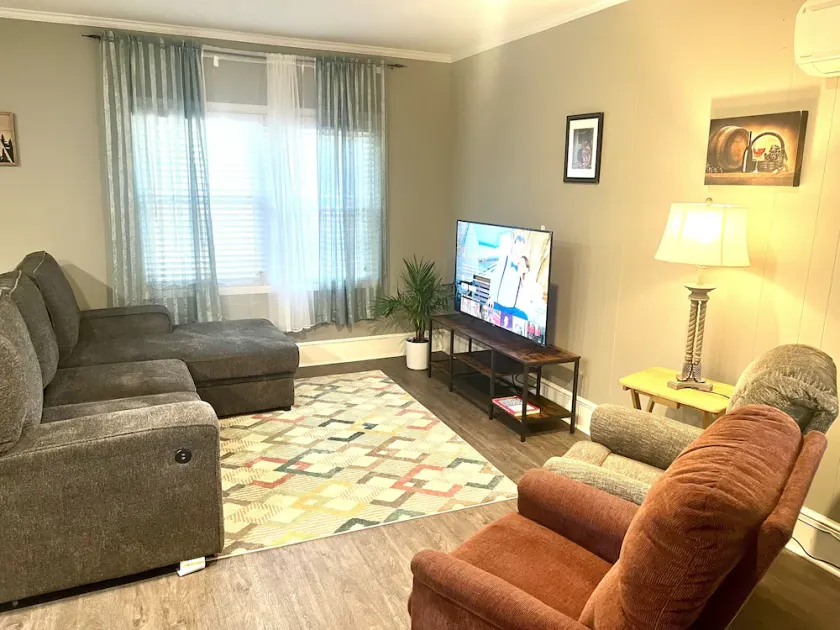 The Cozy Place - Image 1