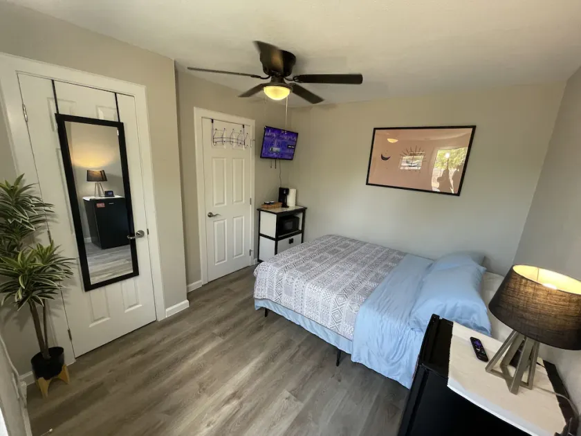 Cozy Casita in Central SA/10 min to Downtown! River Walk! The Alamo! - Image 1