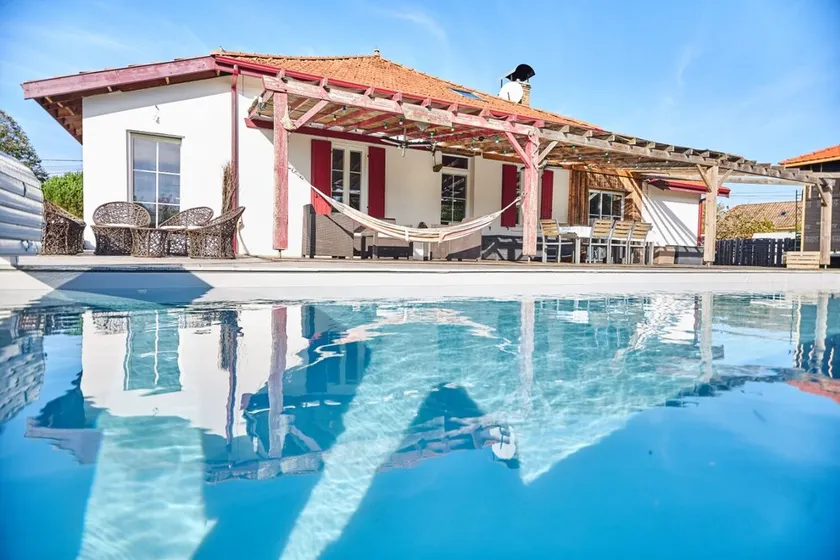 Landes hus med opvarmet pool - Image 1