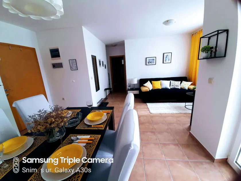 Apartment Loly - a few steps to the beach! - Image 1