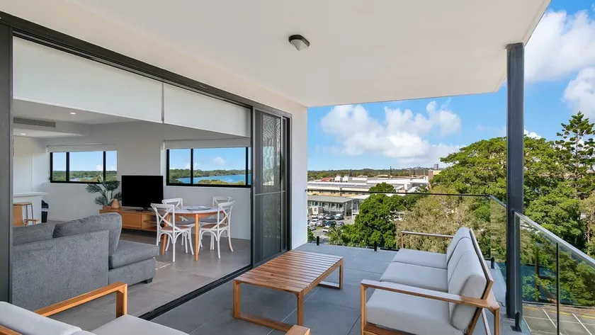 The Ivory 20 - Modern & Pet Friendly in Tweed Heads - Min. 3 night stays! - Image 1