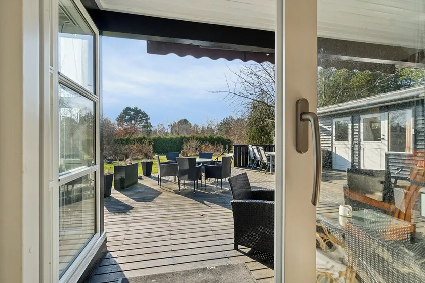 Exquisita casa vacacional apta para familias con barbacoa y jardín | Vistas al campo de golf - Image 1