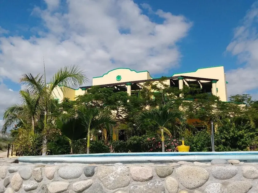 Villa vid havet med infinity-pool, 1/2 mil norr om LosBarriles 8 sovplatser - Image 1