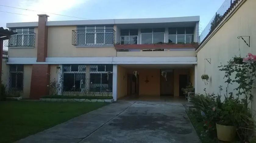 Fully equiped apartment, amazing location - Image 1