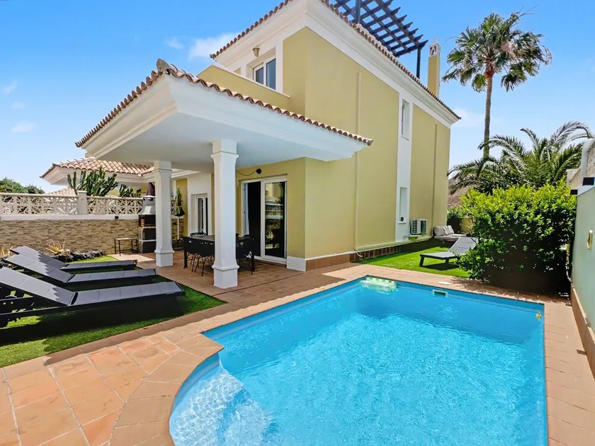 Villa Solymar - Image 1