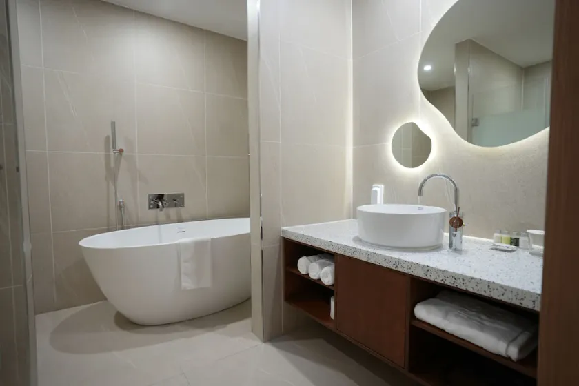 Cheongju Jeonggam Hotel - Image 1