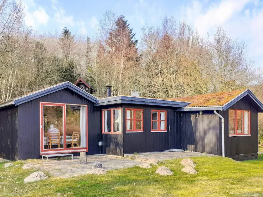 6 person holiday home in Spøttrup - Image 1