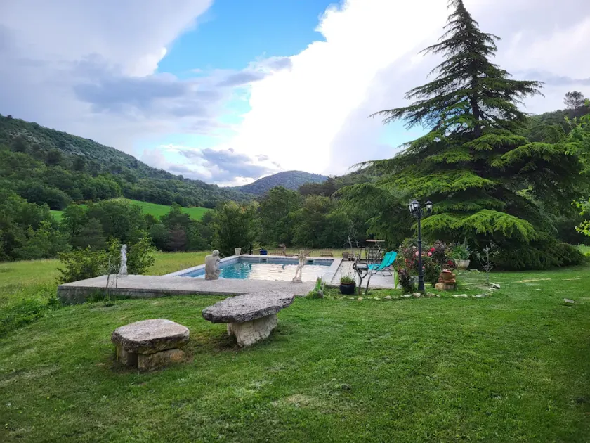 Nature holidays - Image 1