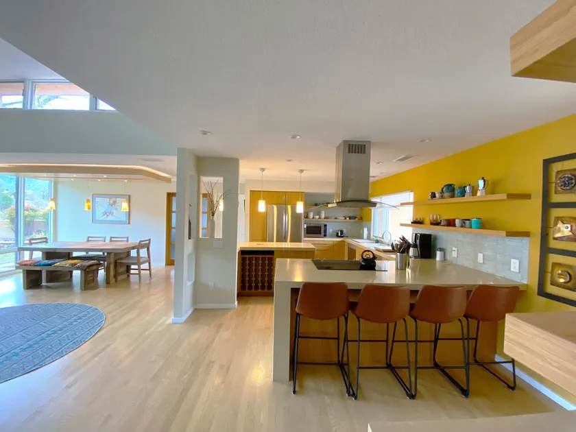 Sandia Foothills Sanctuary with Unparalleled Mountain Views - Image 1