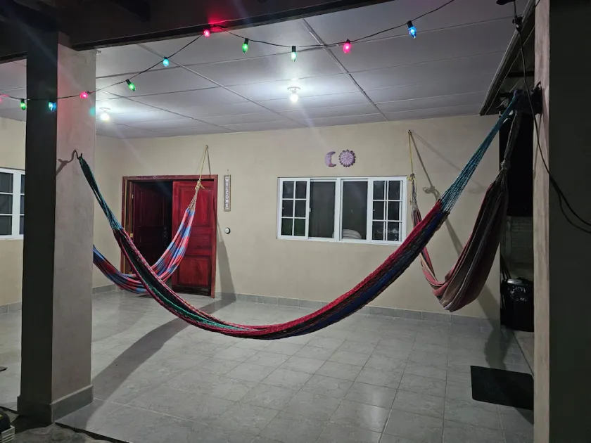 Honey Beach House - Image 1