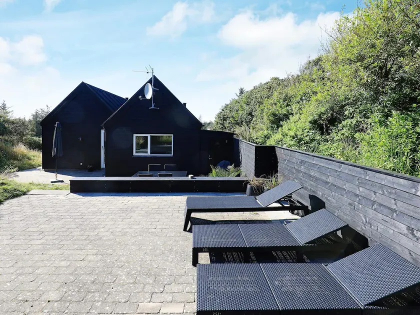 5 Sterne Ferienhaus in Blokhus - Image 1