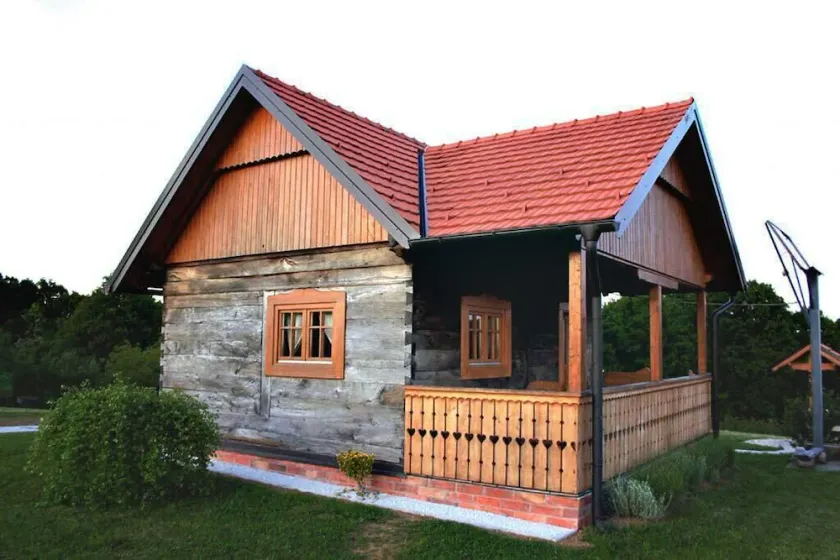 Rural Croatian Estate with Sauna, private Forest, Garden, Nature Spa - Image 1