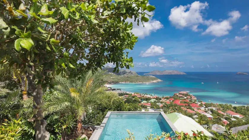 Charming Villa with a Fantastic Ocean View - Image 1