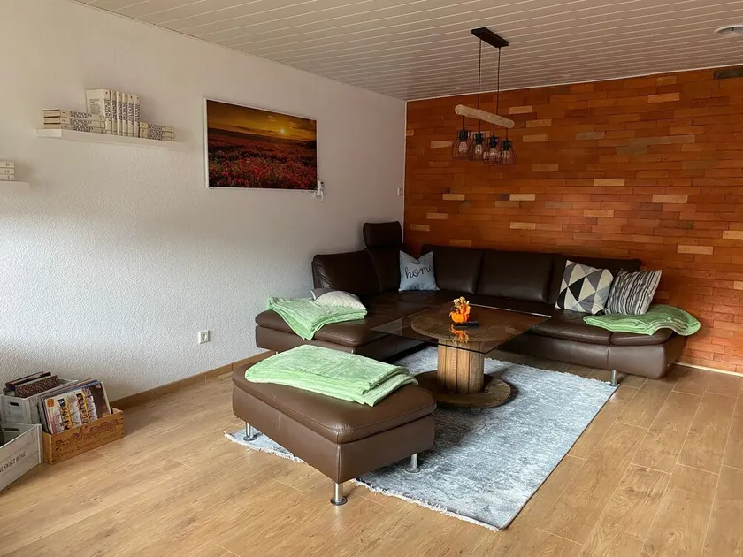 Centrally located vacation apartment - renovated - with lots of facilities - Image 1