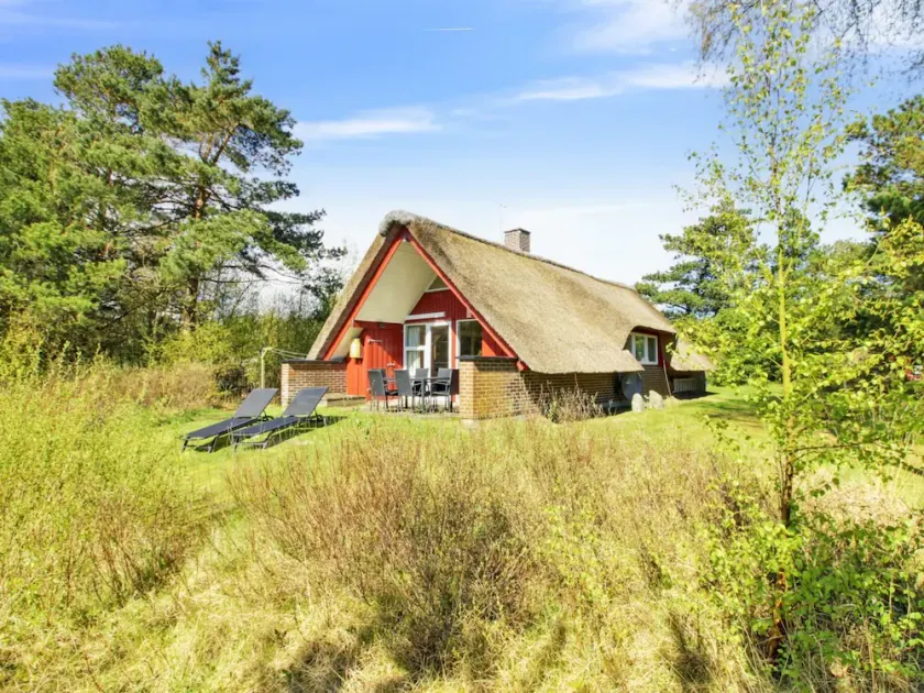 \"Efimija\" - 1.4km from the sea by Interhome - Image 1