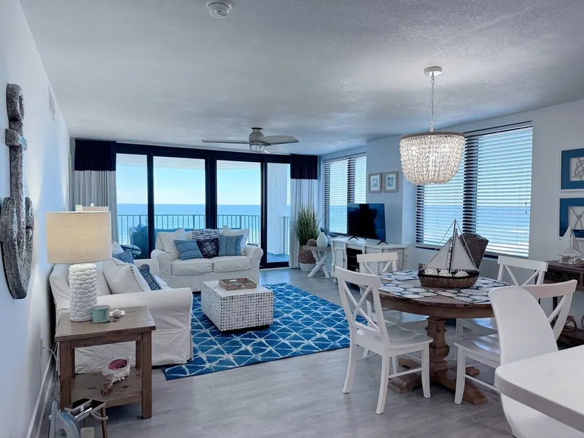 Wohnung am Strand, großer Pool, Whirlpool, großer Balkon, schön renoviert - Image 1