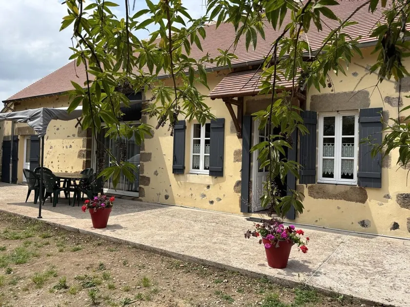 Cottage Bourbon-l'Archambault, 3 camere da letto, 6 persone - Image 1