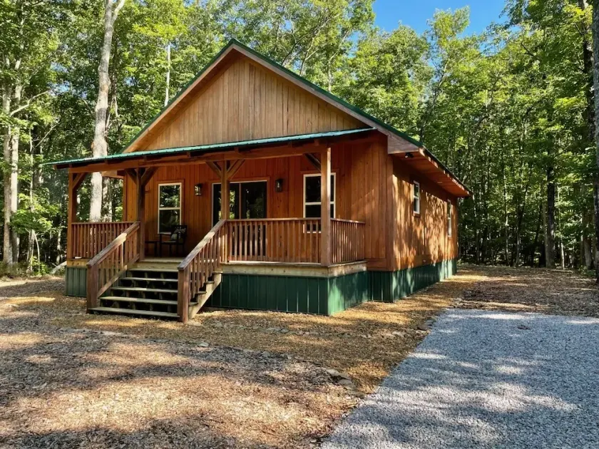Cozy Cabin on 5 wooden acres in Cooley's Rift - Image 1
