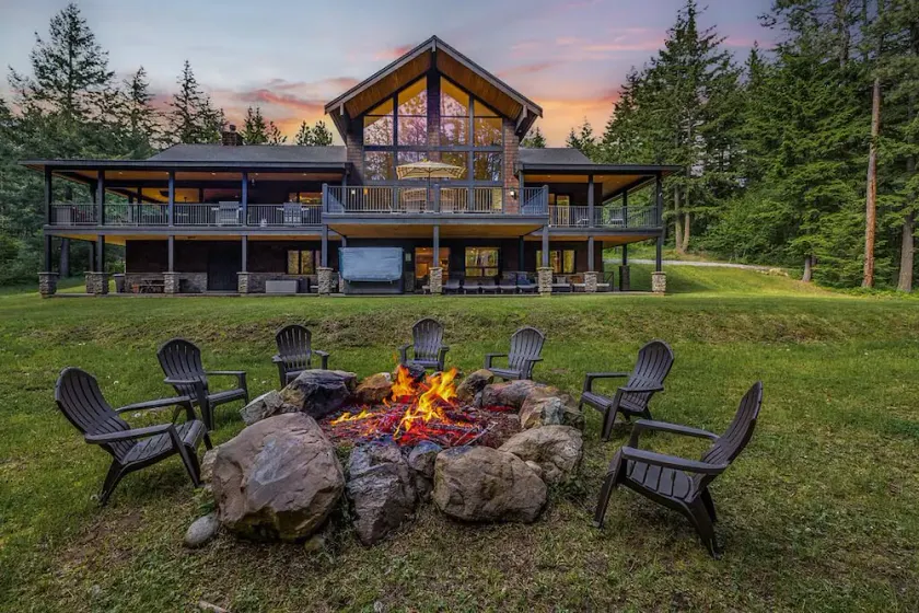 Last Min LaborDay! 6,200sqft 7BD + Early Check In / Late Check Out - Image 1