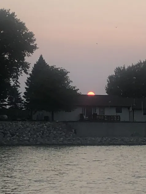 Sunrise View Hideaway - Image 1
